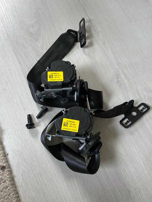 Пежо 5008 колани за трети ред седалки