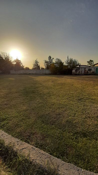 Срочно продаётся нежилой помищение Уртасарай 68-соток