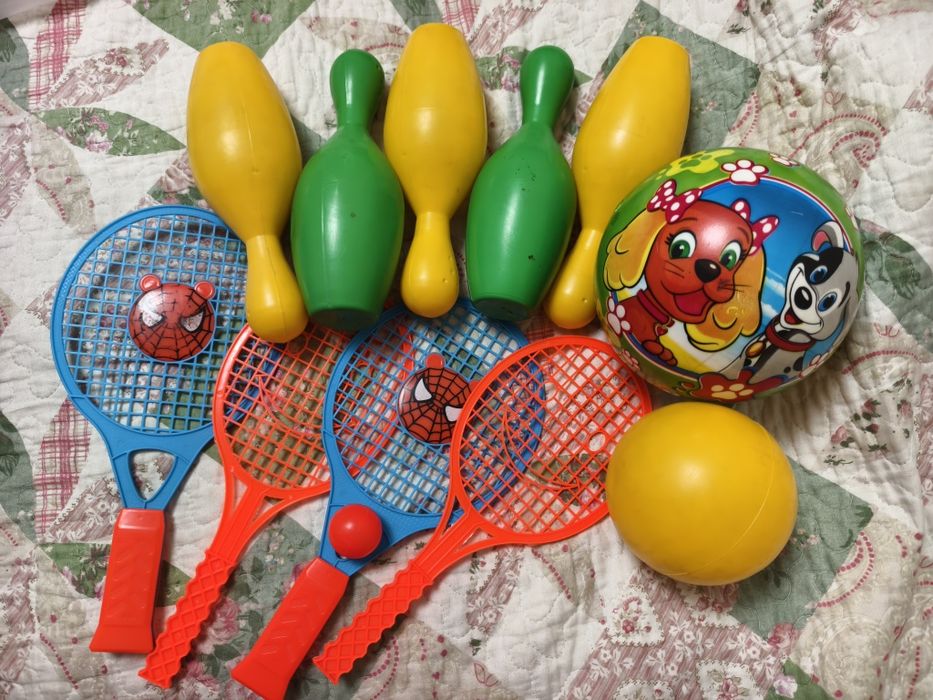 Отдам разные игрушки