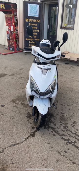 Продам M8 торг есть
