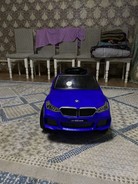 Детская электромобиль