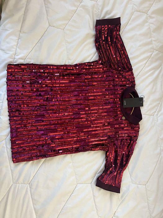 Нова блуза с пайети  Lucy