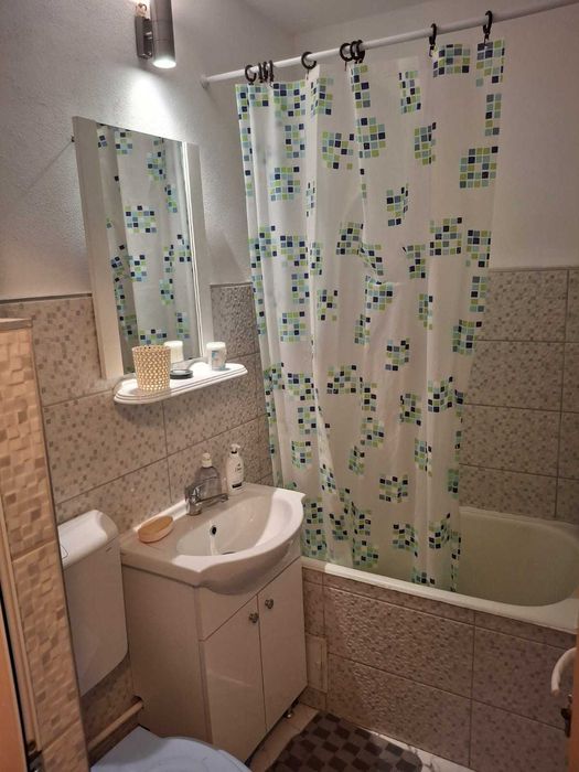 Apartament 2 camere semidecomandat VIZIRU1, 45 000 EURO NEG