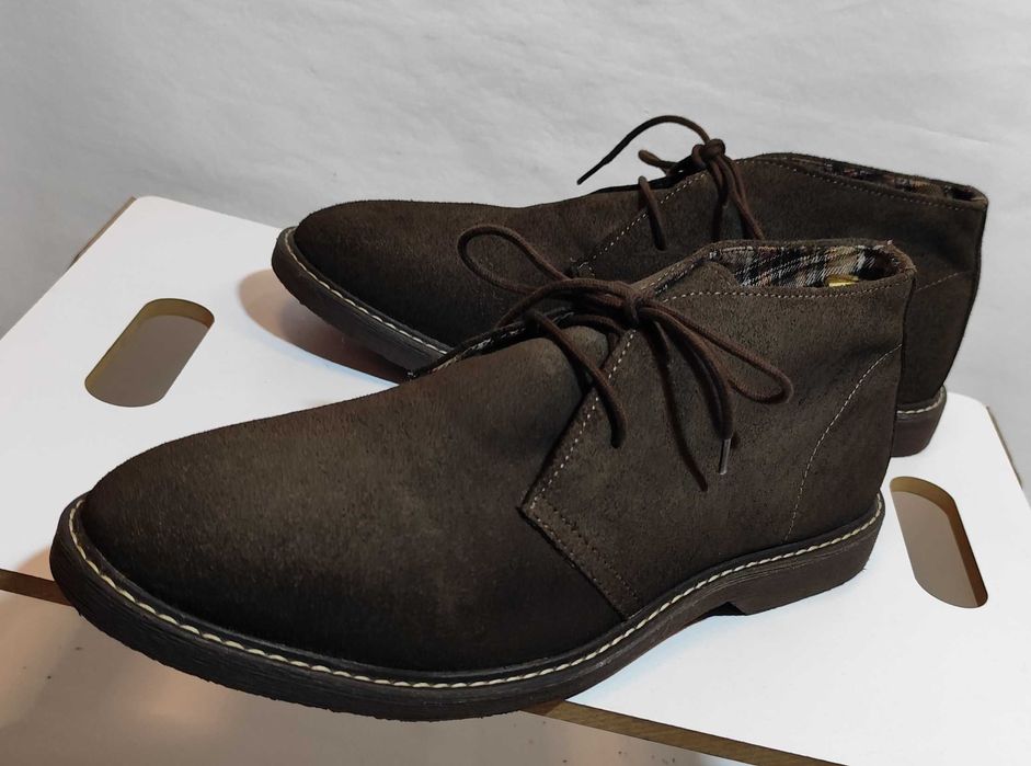 Ghete lace up 42 chukka Royal Class NOI piele naturala moale vernil