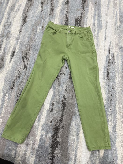 Дънки и дамски панталони