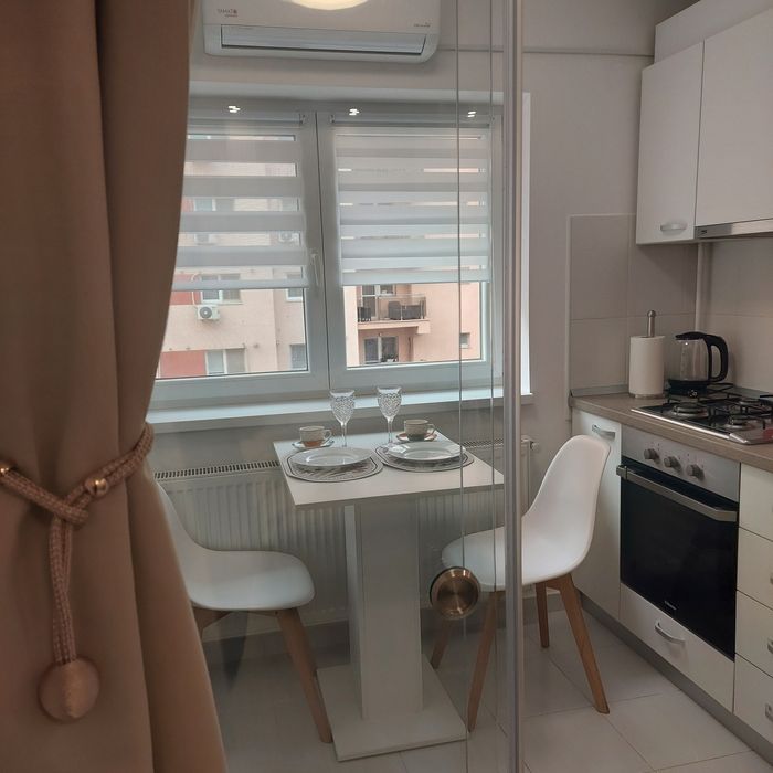 Regim hotelier  M  Nicolae Teclu, Regina Maria, Medikali