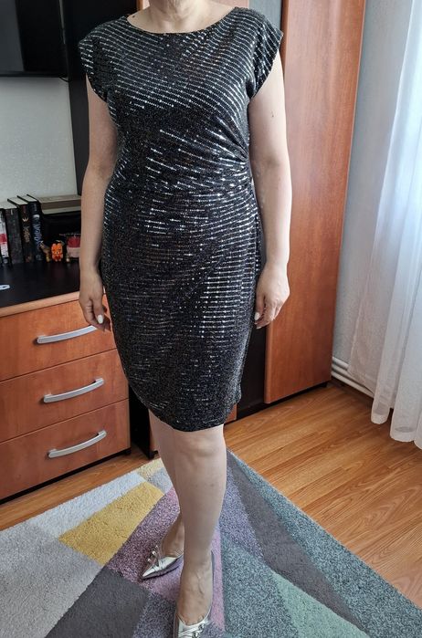 Rochie de seară cu paiete