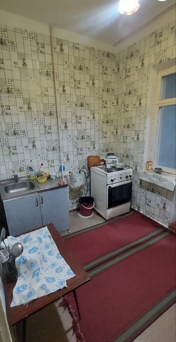 Продается квартира 3 комнатная 10 мкр возле 25 школы