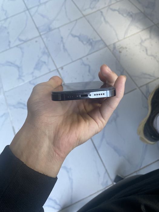 продам айфон 14 про 256