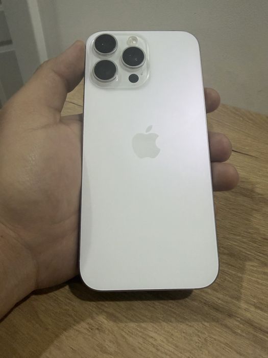 Iphone 16 pro max 256 97 %