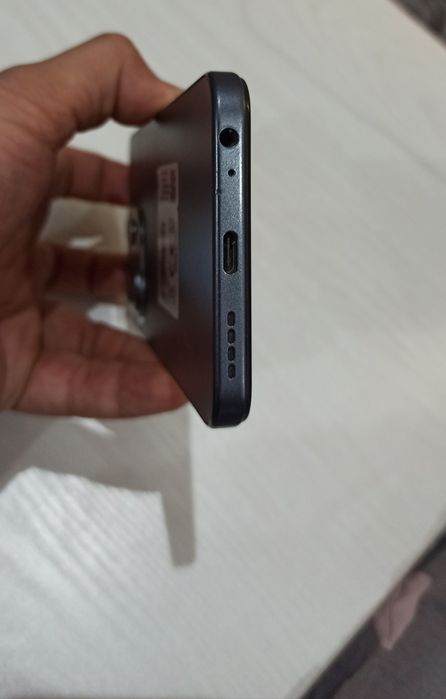 Infinix smart 9 , 128/8 , RAM 4+4 GB