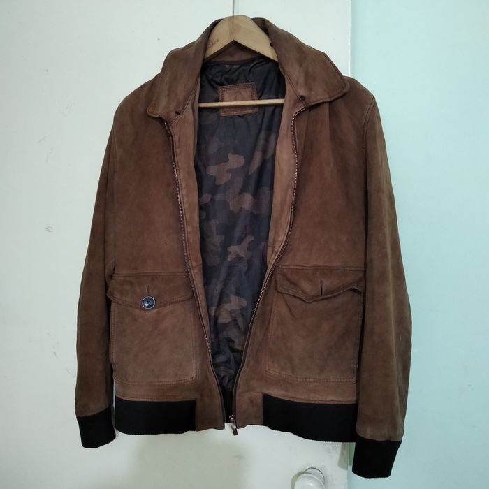 Продам натуральные кожаные куртки.