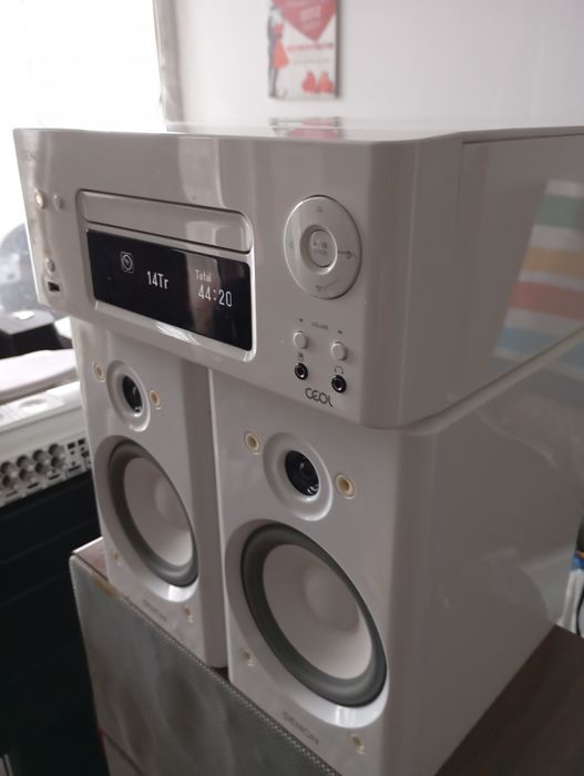 Vând Denon,doar boxele