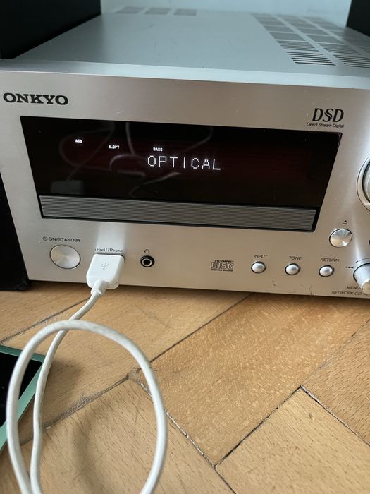 Onkyo CR-N765 hi-fi Network CD Receiver with