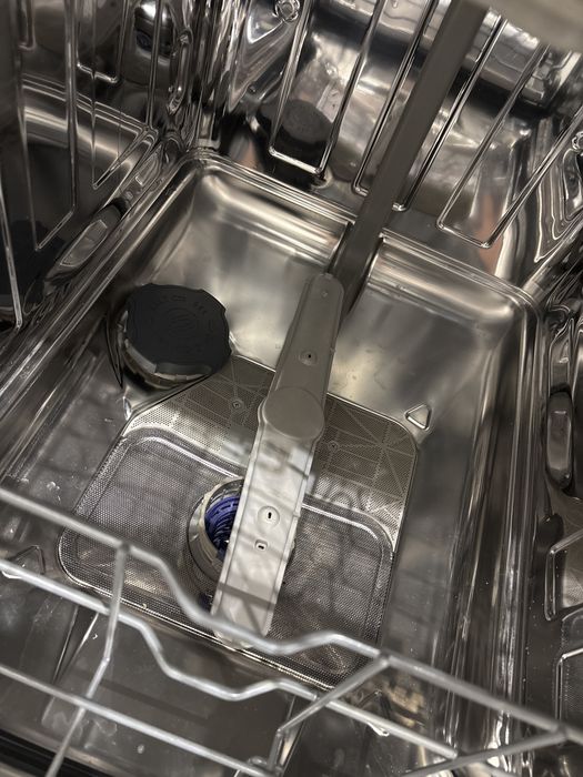 Masina de spalat vase incorporabila slim functionabila BEKO DIS26020, 2017, 10 seturi, 6 programe, 45 cm, A++, stare buna