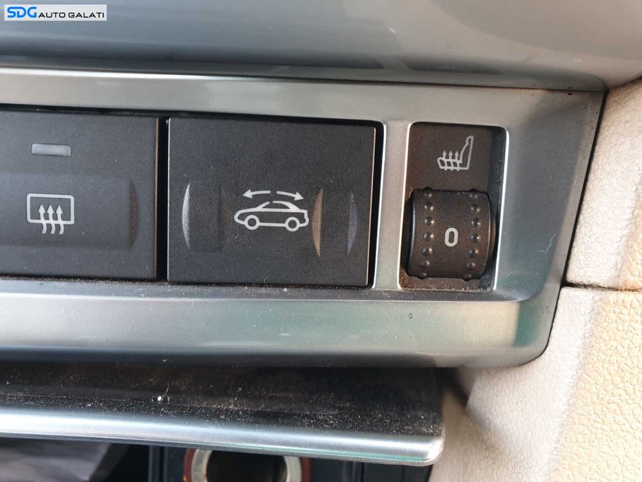 Buton Butoane Degivrare Incalzire Geam Parbriz Sticla Luneta Ford Focus 2 Cabrio Decapotabil 2004 - 2010