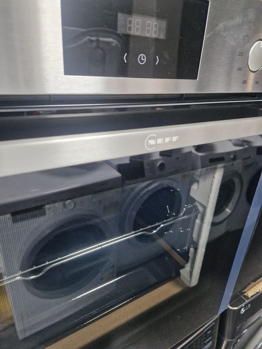 Фурна за вграждане NEFF нова