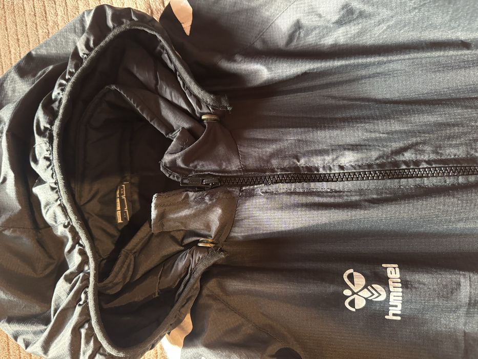 Geaca Hummel neagra