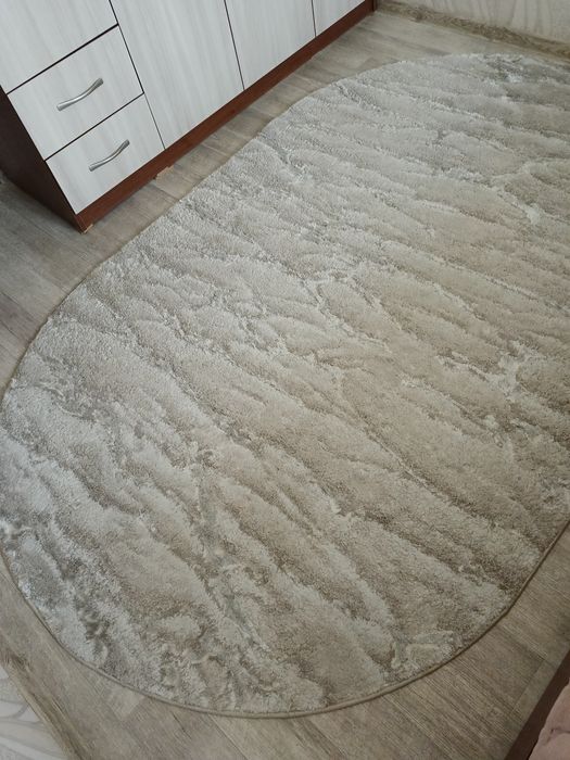 Продам ковёр Шегги