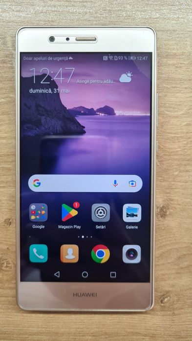 Huawei P9 Lite + selfie stick