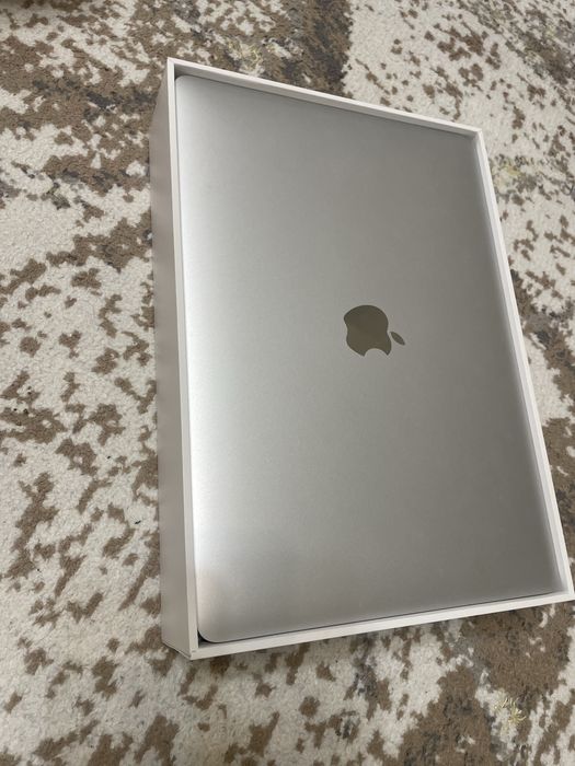 MacBook Air, M1 2020, 13
