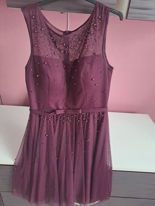 Rochie elegantă cu perle