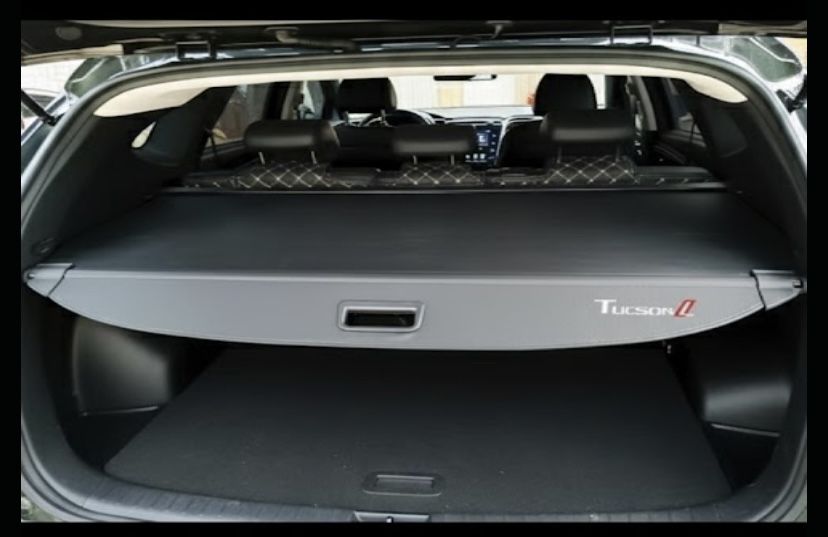 Шторка для Hyundai Tucson.