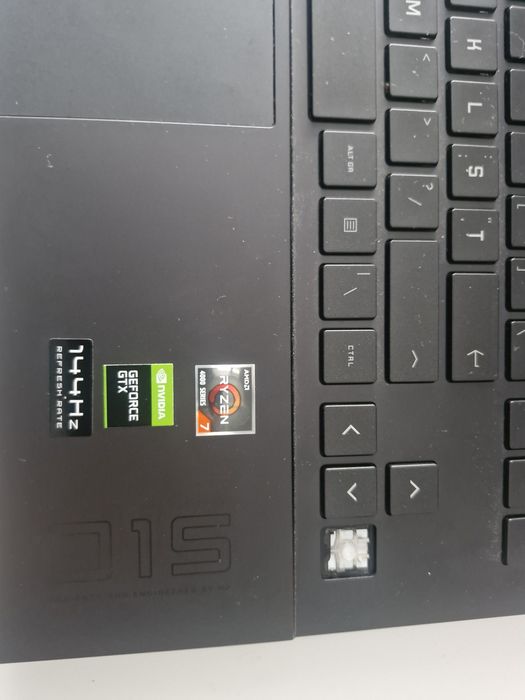 Laptop omen 15 cu ryzen 7 4800H si gtx 1660ti