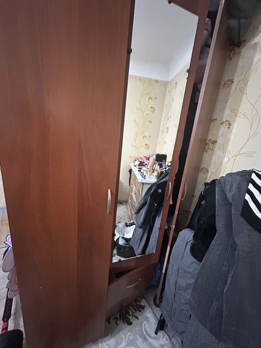 Продам шкаф коричневый б.у