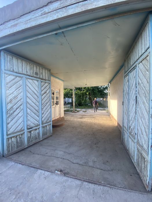 Yer uchastka sotiladi srochna