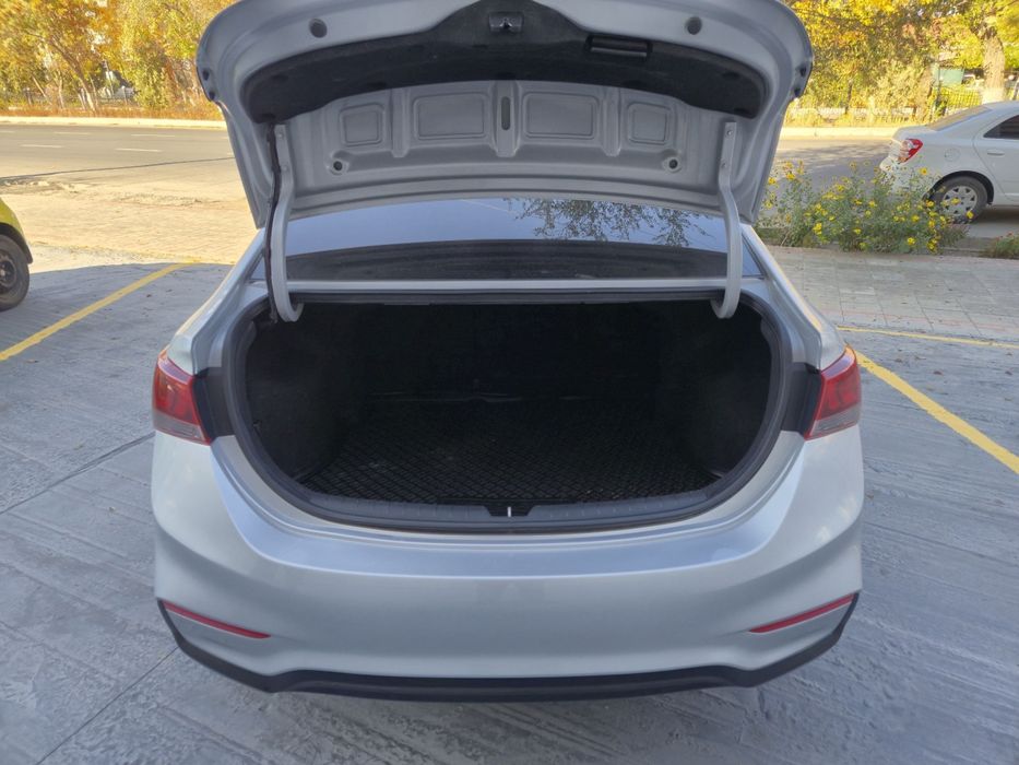 Xyundai Sotiladi Srochno