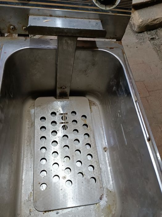 Furniturnitsa elektricheskiy Tovuq pishiradiga pech  perashki