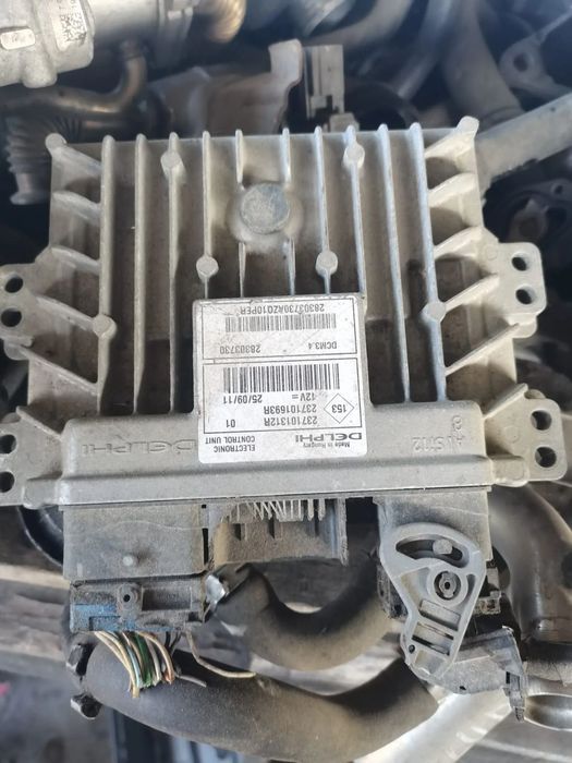 ECU Calculator motor Renault Twingo 1.5 dci 237101693R  237101312R 28303730 DCM3.4