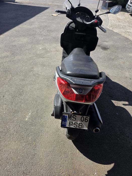 Piaggio X7 125 immatriculat