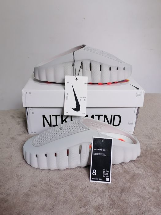 Șlapi Nike Mind noi