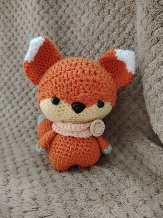 Ръчно плетени играчки на една кука