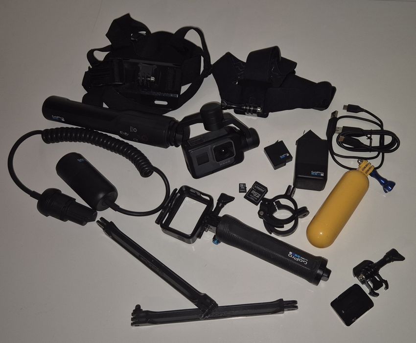 GoPro Hero 6 Black Edition + Karma Grip + Smart Remote