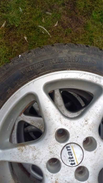 De vanzare jante si cauciucuri marca titan