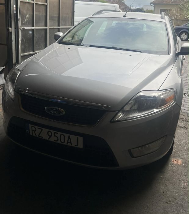 Ford mondeo GHIA 2.0 benzina150CP an2009