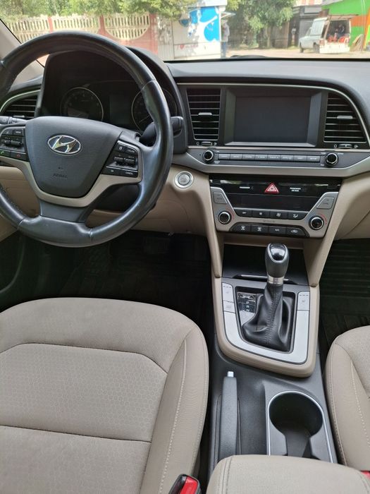 Продам а/машину Хундай элантра