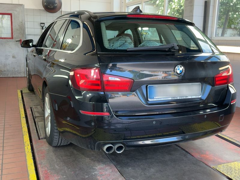 BMW 5er 530d 2010