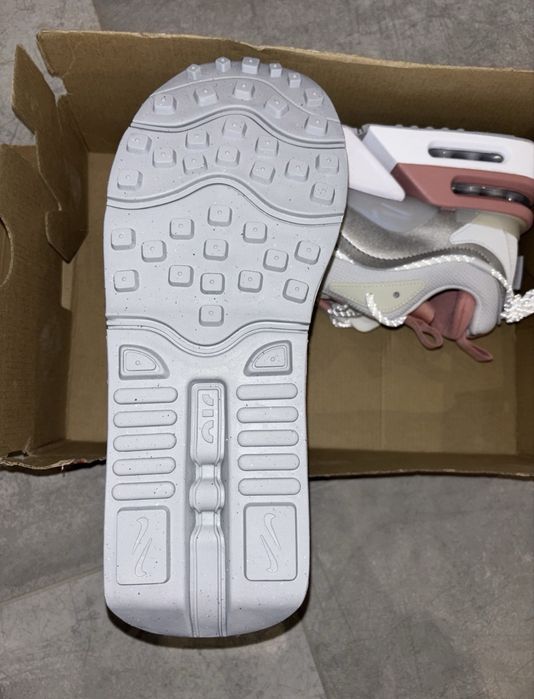 Обувки Nike Furyosa