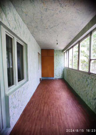 Срочно! Квартира на Башлык 3/3/9 общ пл 93м +кладовка