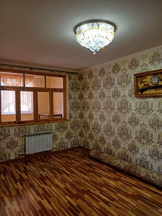 Самарканд Шахар КИМЁГАРЛАР махалласида 3 хонали квартира сотилади.