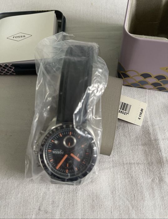 Ceas Fossil Chronograph Date analogic Nou