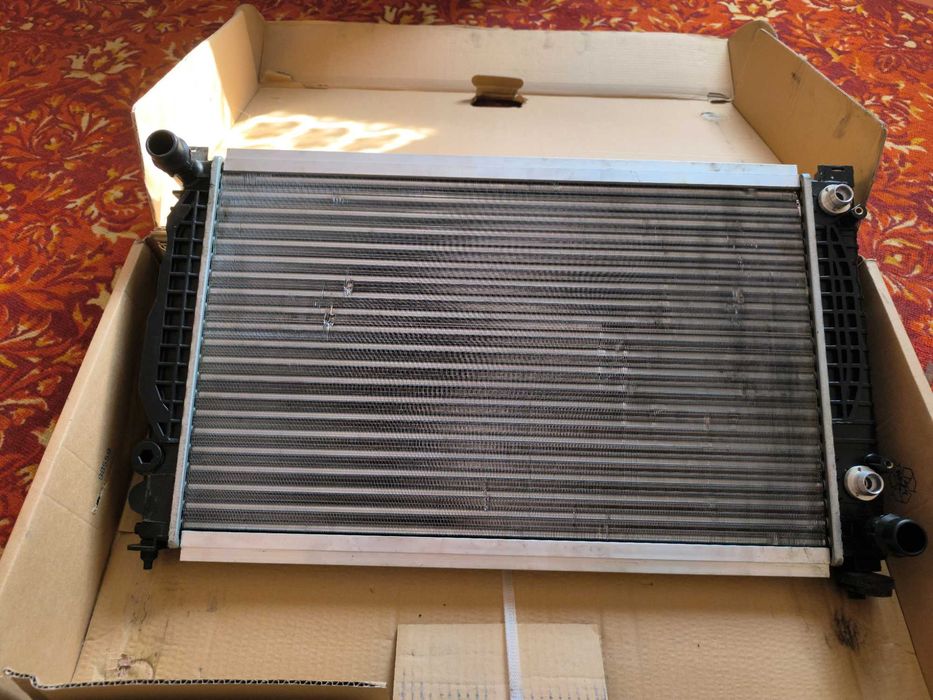 Радиатор на авто  Audi, Volkswagen