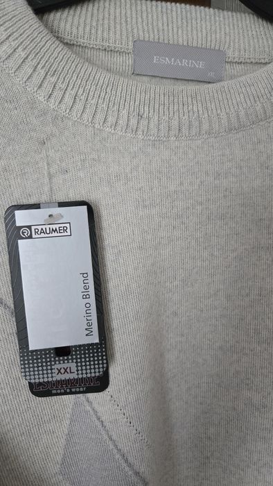 Продам новый свитер