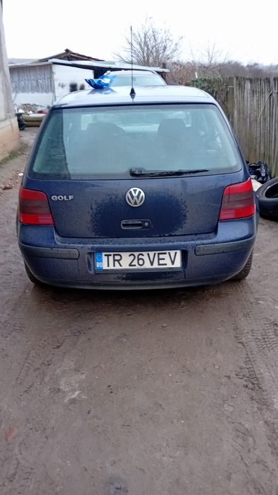 Vând golf 4 1.9 tdi atd