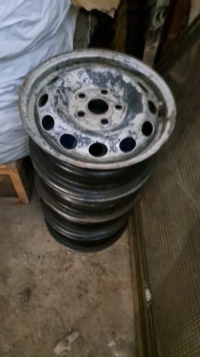 Продам диски на ауди