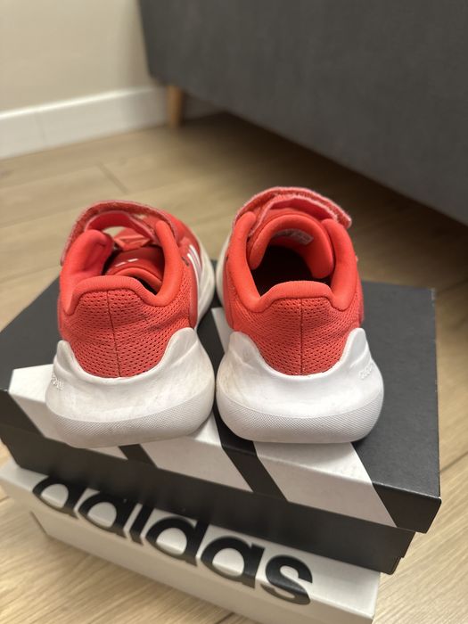 Детские кроссовки Adidas